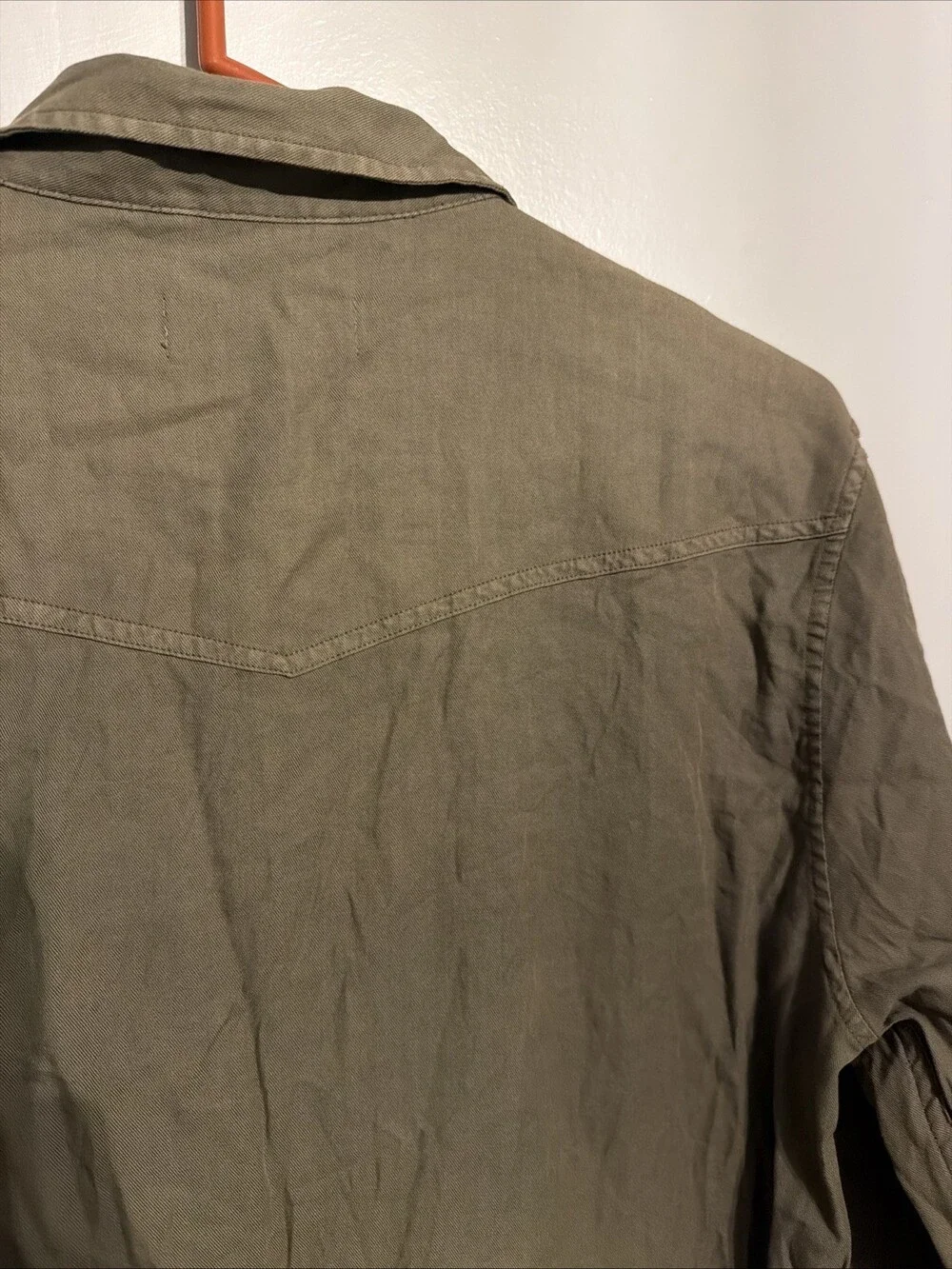 Buck Mason Men’s Medium Drab Draped Twill Two Pocket Shirt